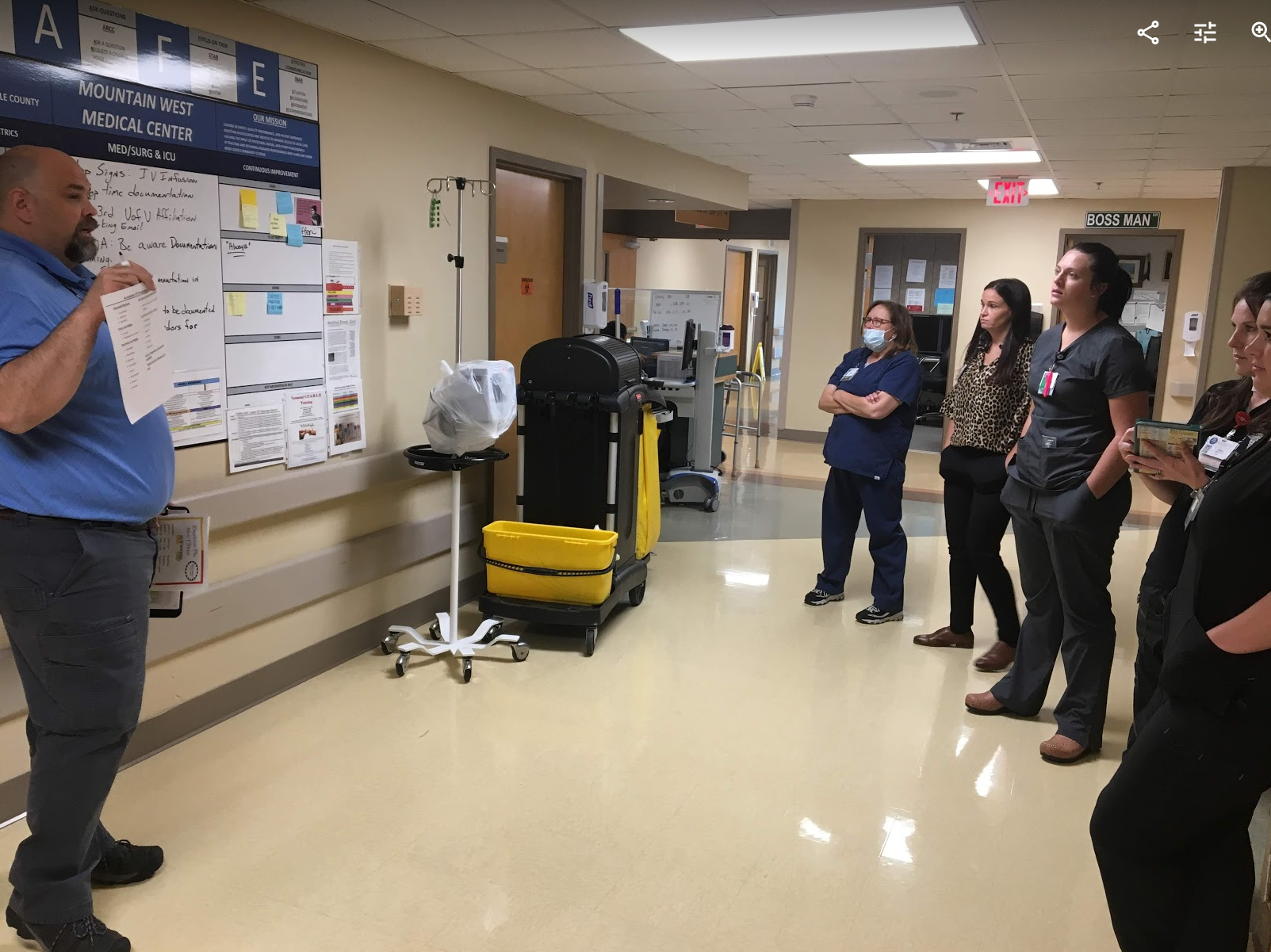 Daily huddle with the nursing staff - lean six sigma toolbox
